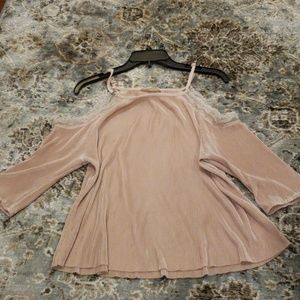Cold shoulder Top